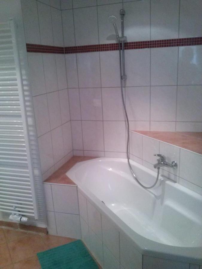 Ferienwohnung Konrad - Nahe Chemnitz Limabach - Oberfrohna エクステリア 写真